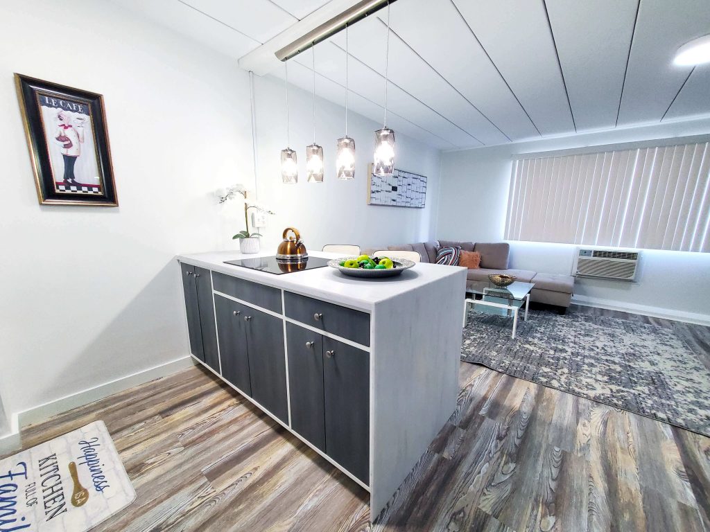Shorewood Apartments, Cleveland, OH: kitchen island with built-in smooth-top cooktop